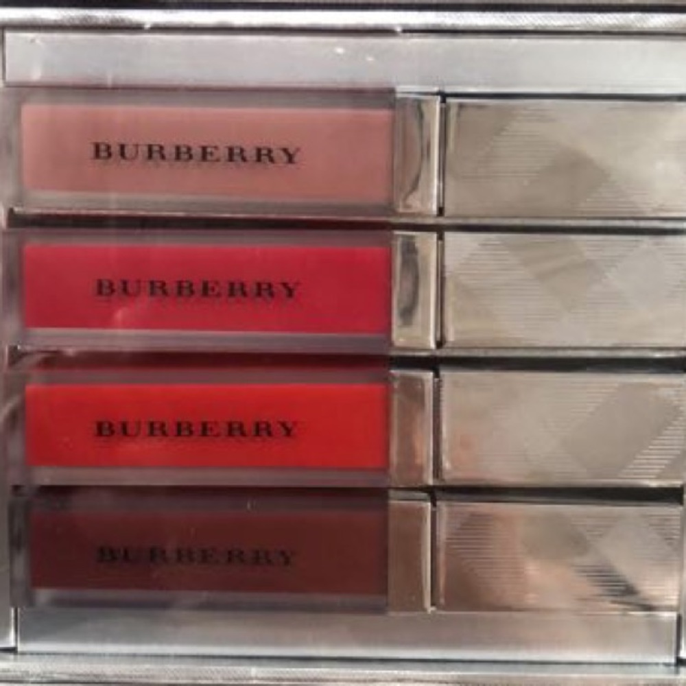 Burberry liquid lip velvet set